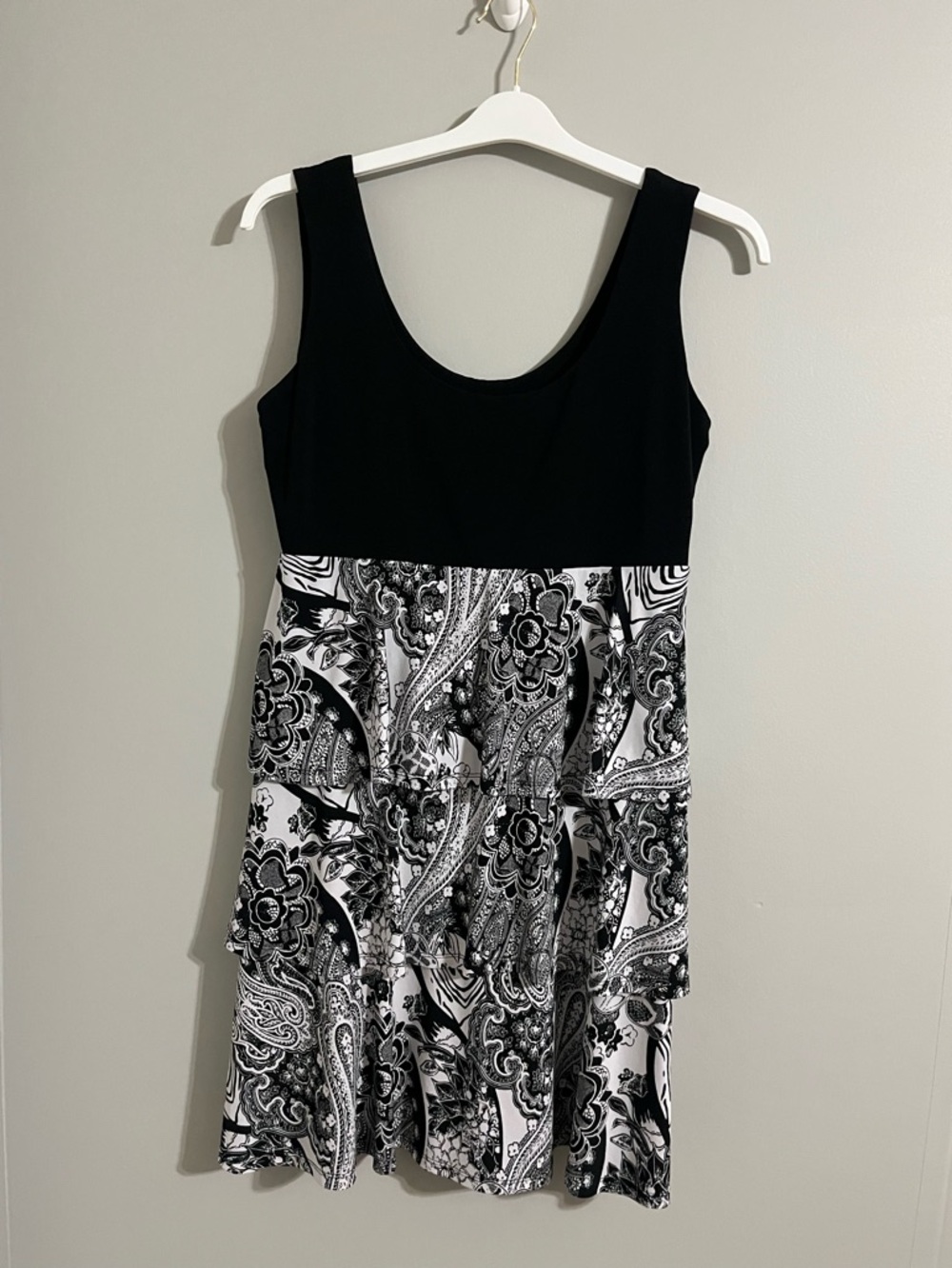 Sandra Darren Tiered Mini Dress